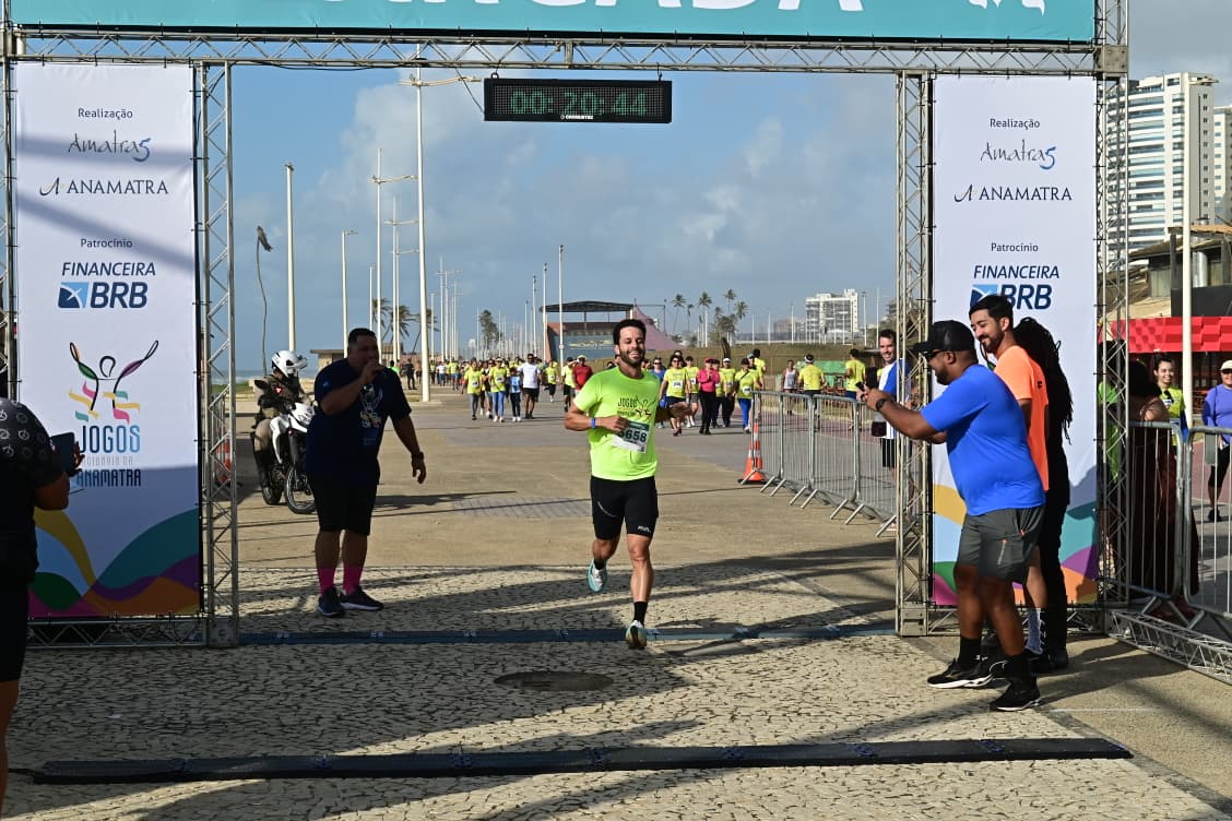 Jogos em Salvador  conheça as(os) medalhistas nas corridas de 5 e 10 km
